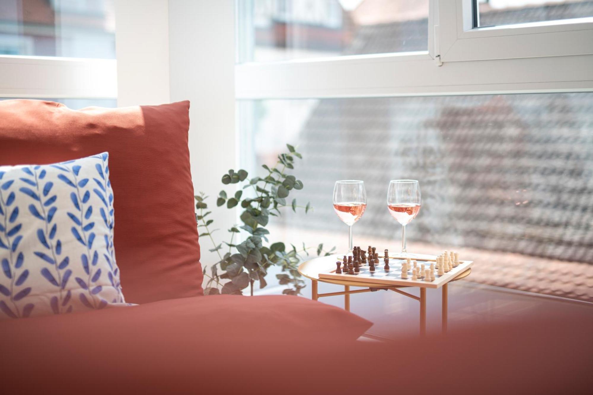 Bunter Hund Apartments - Zentrales Apartment, Parkplatz, Wintergarten, Kinderzimmer Ротенбург-на-Таубері Екстер'єр фото