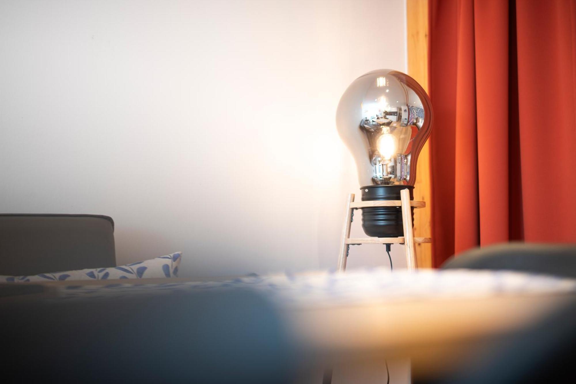 Bunter Hund Apartments - Zentrales Apartment, Parkplatz, Wintergarten, Kinderzimmer Ротенбург-на-Таубері Екстер'єр фото